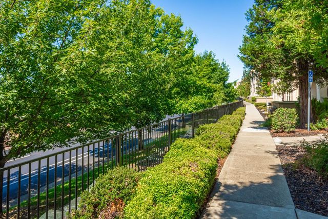 1716 Vessona Cir, Folsom, CA 95630