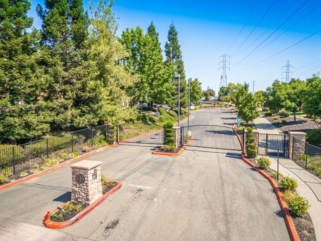 1716 Vessona Cir, Folsom, CA 95630