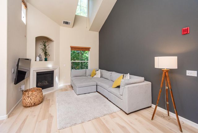1716 Vessona Cir, Folsom, CA 95630