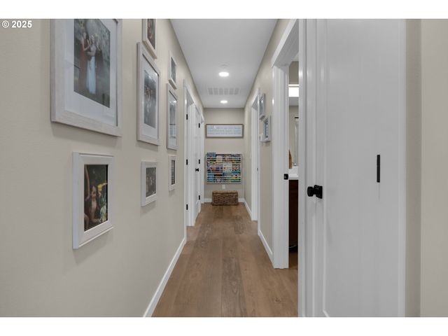 1350 13TH Ave, Seaside, OR 97138