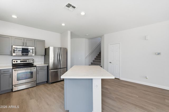 3308 W BURGESS Lane, Phoenix, AZ 85041