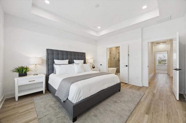 5630 Camino Encantado Drive, Houston, TX 77091