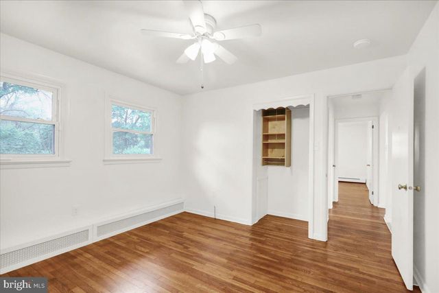 328 E PENN AVE, Robesonia, PA 19551