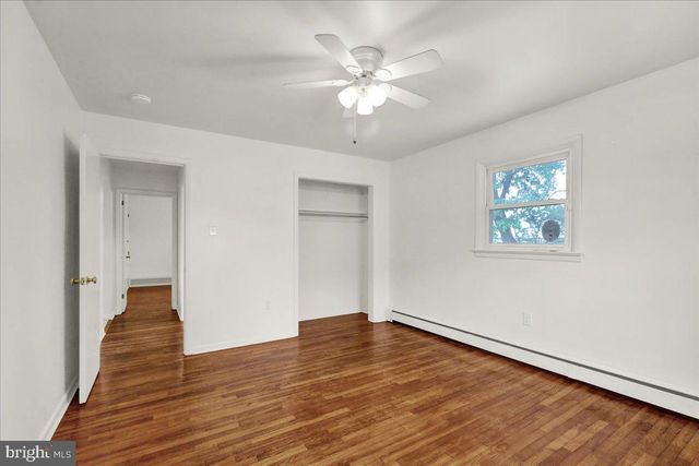 328 E PENN AVE, Robesonia, PA 19551