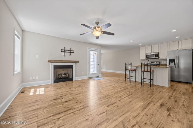 520 W Connecticut Avenue, Southern Pines, NC 28387