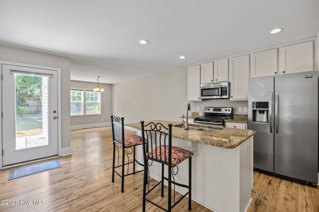 520 W Connecticut Avenue, Southern Pines, NC 28387