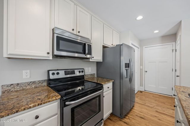 520 W Connecticut Avenue, Southern Pines, NC 28387