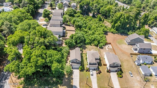 520 W Connecticut Avenue, Southern Pines, NC 28387