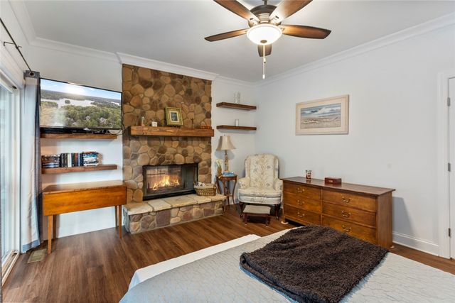 2 Lookout Lane, Salem, SC 29676