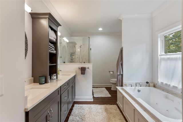 2 Lookout Lane, Salem, SC 29676
