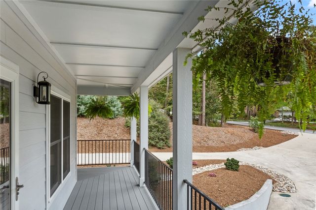 2 Lookout Lane, Salem, SC 29676