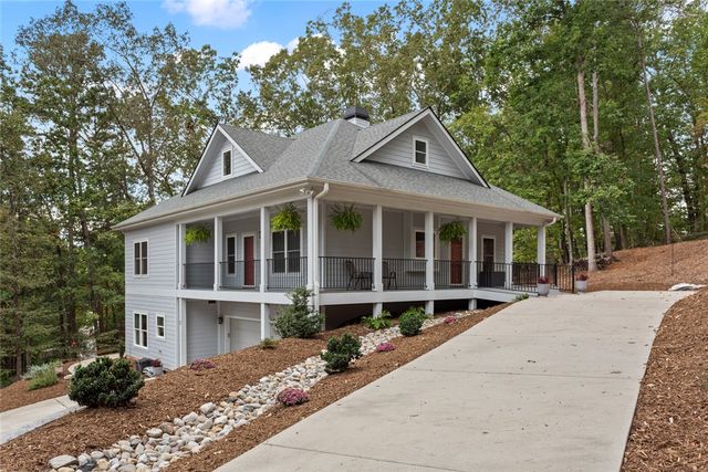 2 Lookout Lane, Salem, SC 29676