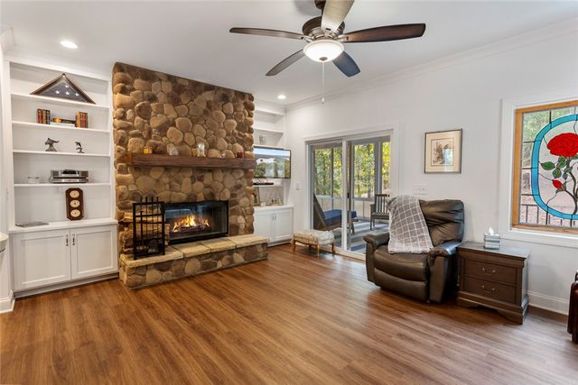 2 Lookout Lane, Salem, SC 29676
