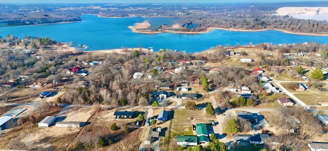 421171 E 1168 Road, Eufaula, OK 74432