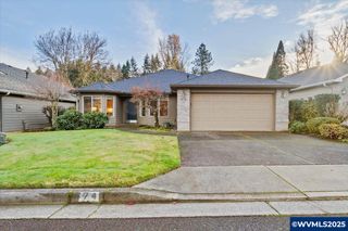 374 Cimarron Ct SE, Salem, OR 97306