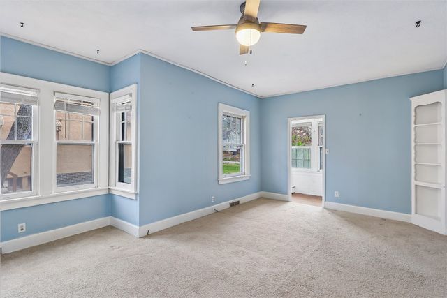 3001 School Street, Des Moines, IA 50311