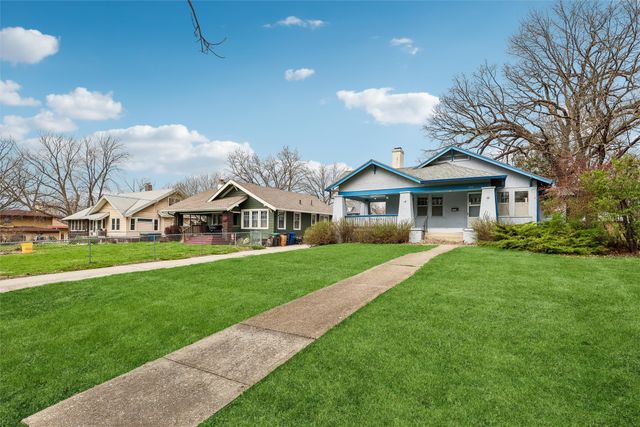 3001 School Street, Des Moines, IA 50311