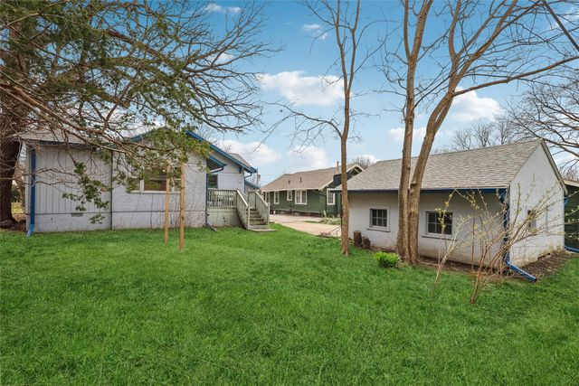 3001 School Street, Des Moines, IA 50311