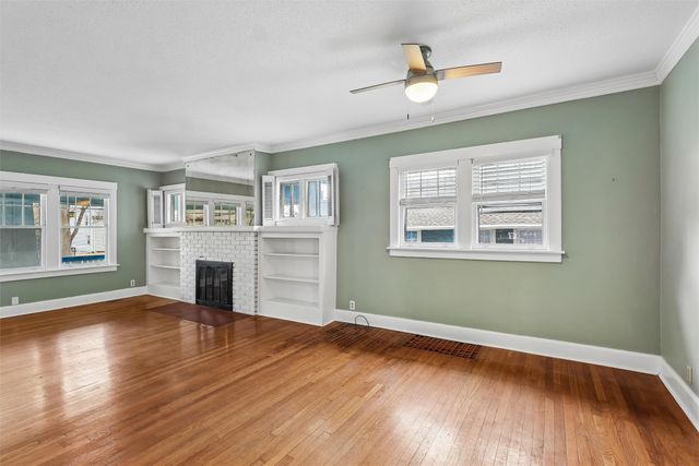 3001 School Street, Des Moines, IA 50311