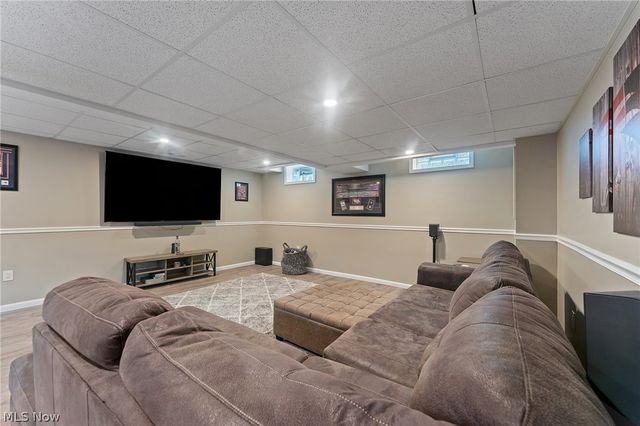5685 Engleton Lane, Girard, OH 44420