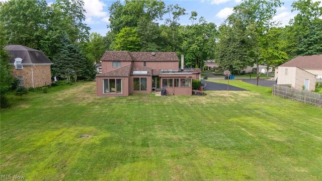 5685 Engleton Lane, Girard, OH 44420