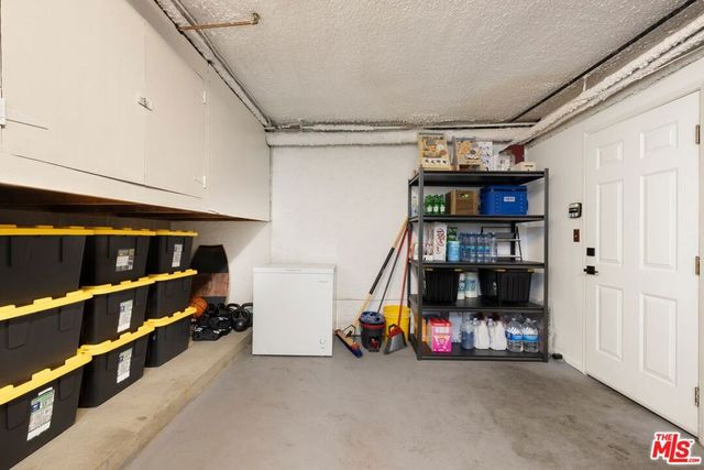 1209 Larrabee Street 4, West Hollywood, CA 90069