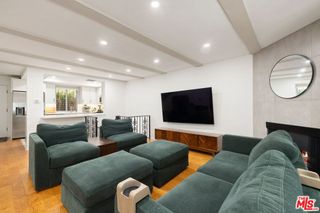 1209 Larrabee Street 4, West Hollywood, CA 90069