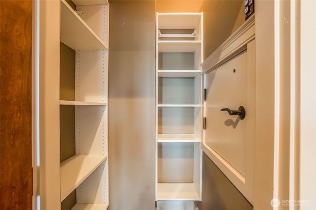 317 1st Street, Kirkland, WA 98033