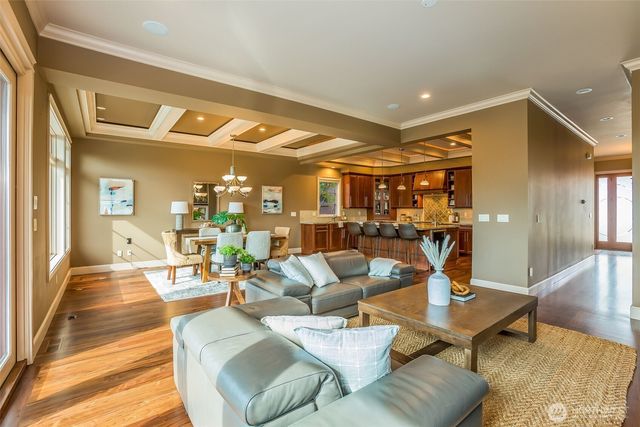 317 1st Street, Kirkland, WA 98033