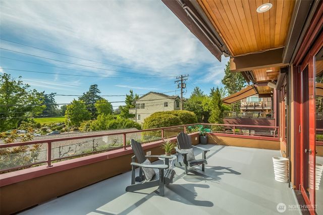 317 1st Street, Kirkland, WA 98033