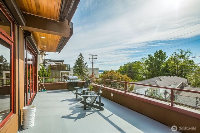 317 1st Street, Kirkland, WA 98033