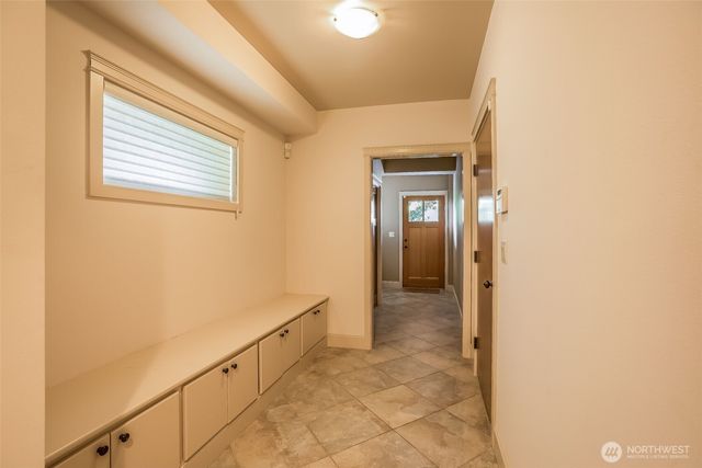 317 1st Street, Kirkland, WA 98033