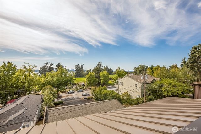 317 1st Street, Kirkland, WA 98033