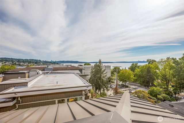 317 1st Street, Kirkland, WA 98033