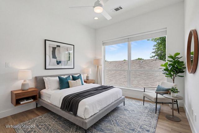 2217 N Fitzhugh Avenue 302, Dallas, TX 75204