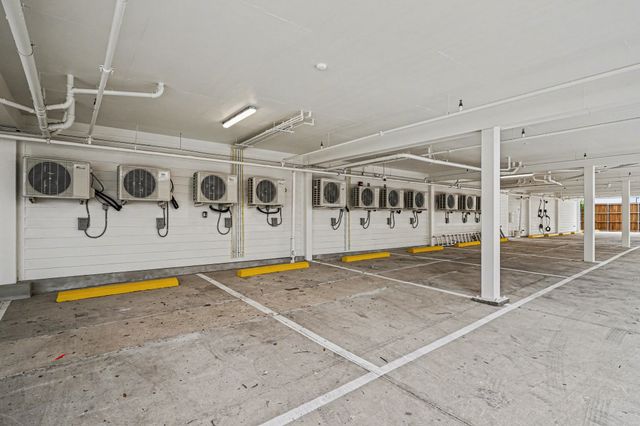 2217 N Fitzhugh Avenue 302, Dallas, TX 75204