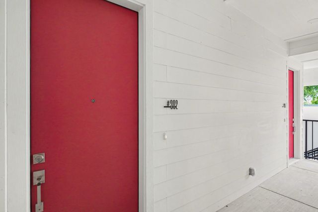 2217 N Fitzhugh Avenue 302, Dallas, TX 75204