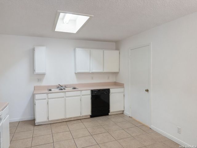 9714 FROST PLAIN DR, San Antonio, TX 78245
