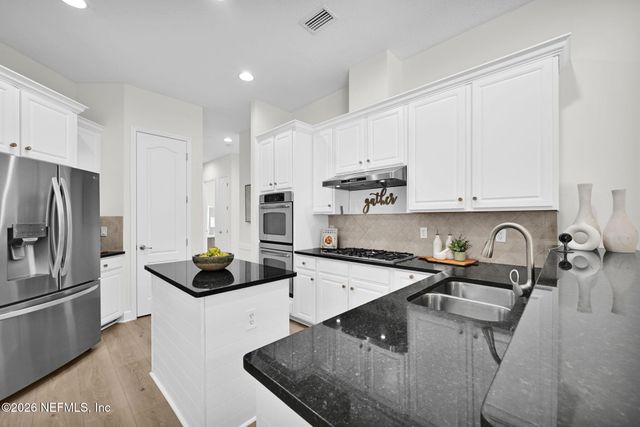 35 ROYAL LAKE Drive, Ponte Vedra, FL 32081