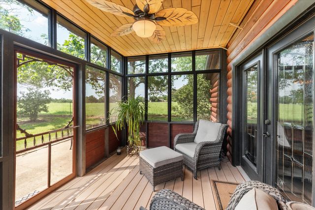 1847 N State Highway 19 Highway, Emory, TX 75440