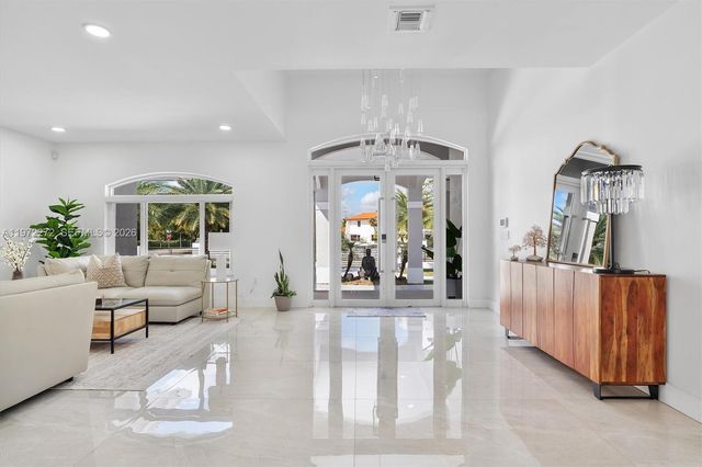 135 SW 125th Avenue, Miami, FL 33184