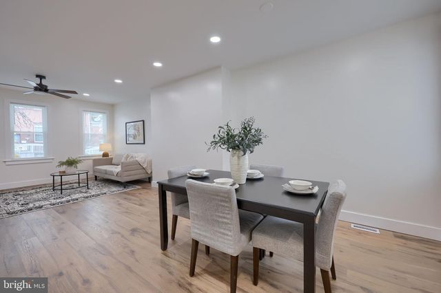 22 E NEW ST, Lancaster, PA 17602