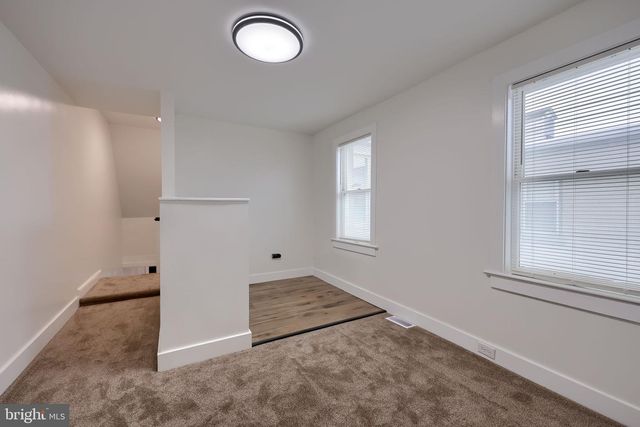 22 E NEW ST, Lancaster, PA 17602