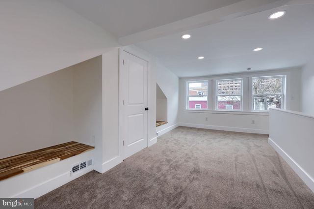 22 E NEW ST, Lancaster, PA 17602