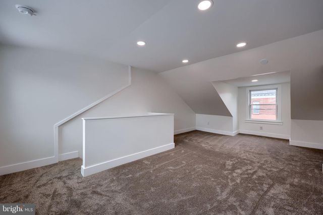 22 E NEW ST, Lancaster, PA 17602