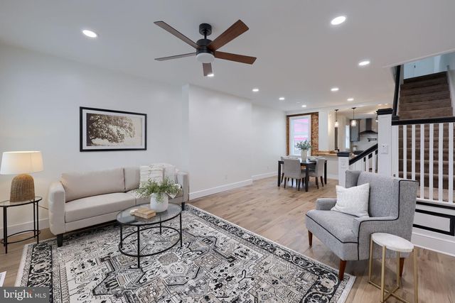 22 E NEW ST, Lancaster, PA 17602