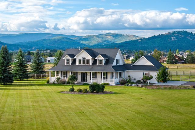 1280 Quarter Horse Lane, Kalispell, MT 59901