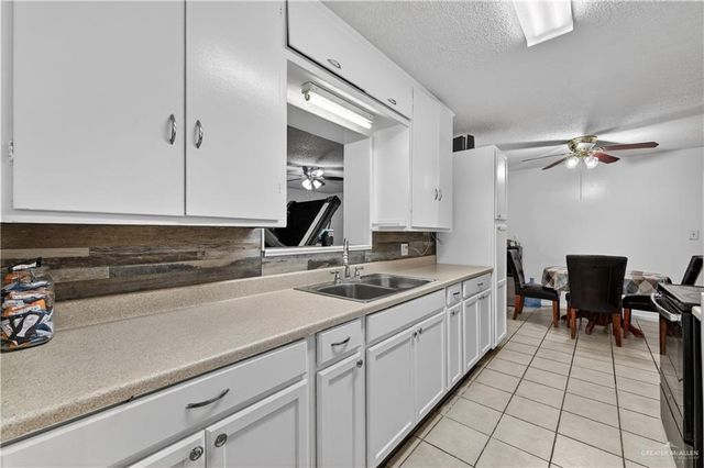 616 W 5th Street, Weslaco, TX 78596