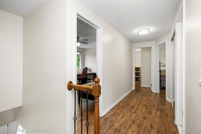 5651 Warrenshire Drive, West Bloomfield Charter Township, MI 48322