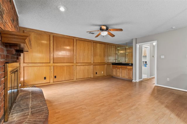 4914 Creekridge Lane, Garland, TX 75043